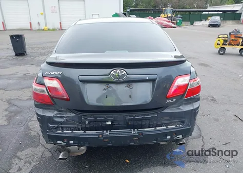 2007 Toyota Camry Xle V6 z USA, uszkodzony, nr VIN 4T1BK46K07U052553